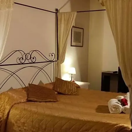 Ai Tre Portoni