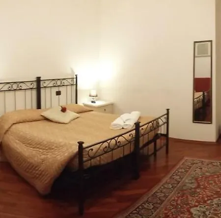 Ai Tre Portoni Bed & Breakfast 3*